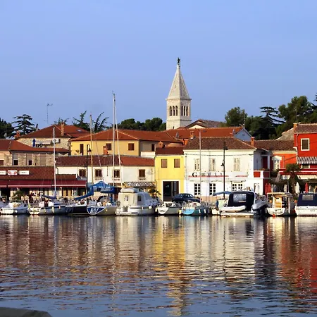 Novigrad 6951b Apartment *
